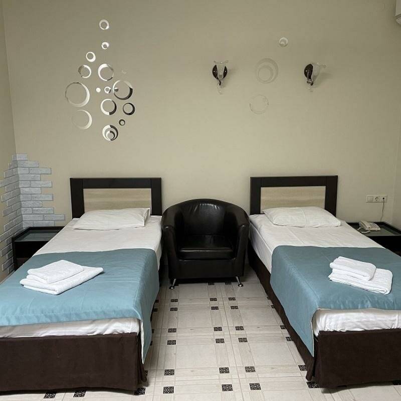 Двухместный